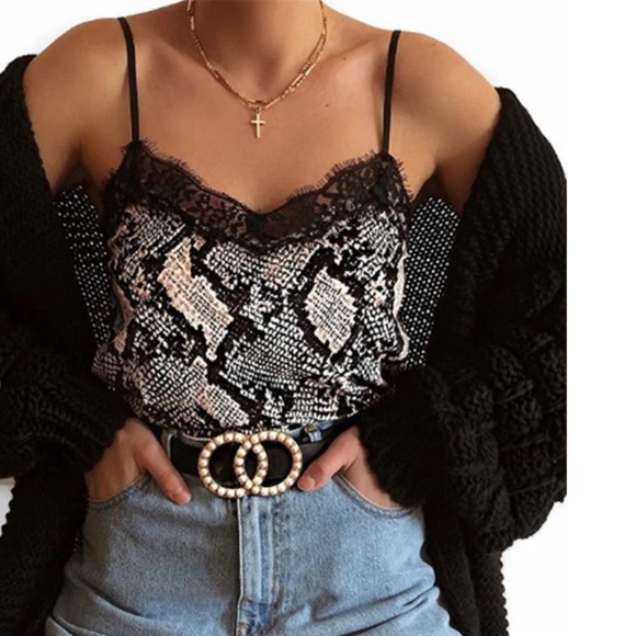 ONLY 1 LEFT! Eyelash Lace Cami with snake print - Picture 6 of 6